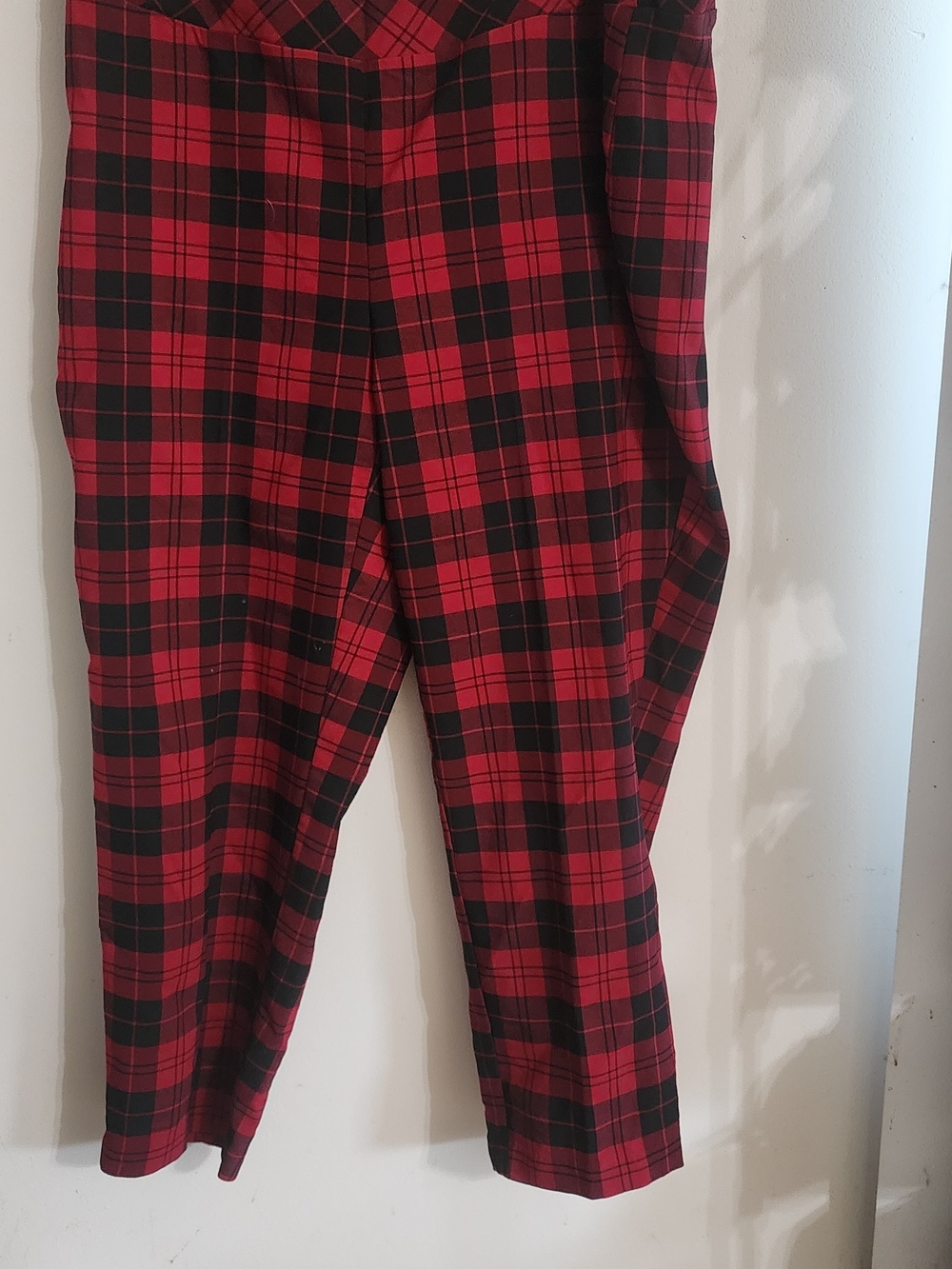 Jones New York Red & Black Plaid Trousers - Size 2X - NWT